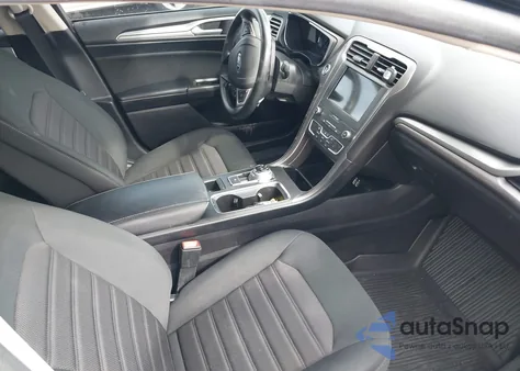 2019 Ford Fusion Se z USA, uszkodzony, nr VIN 3FA6P0T91KR268662